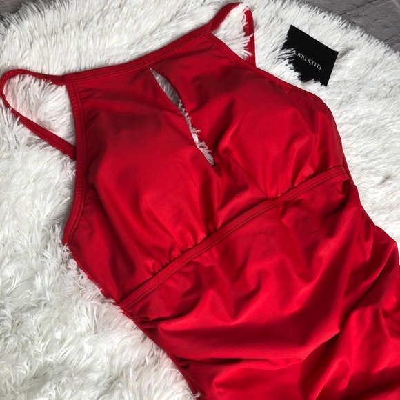 Ellen Tracy red eyelet opening 1 piece swim suit - Picture 2 of 9